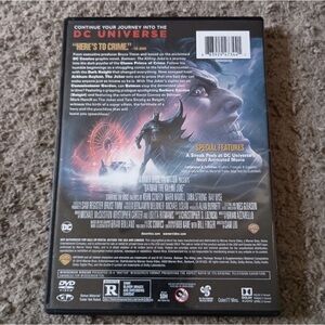 DC Universe DVD with Dynamic Cover Art